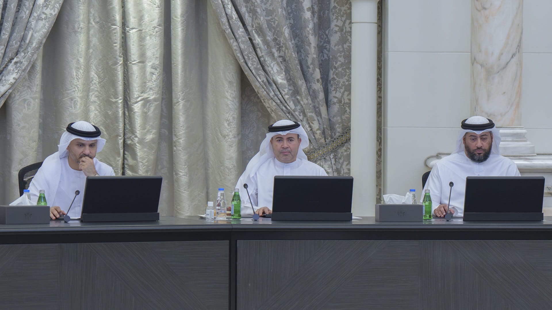 "التنفيذي" يستعرض مشروع مدينة الشارقة الرياضية في المنطقة الوسطى