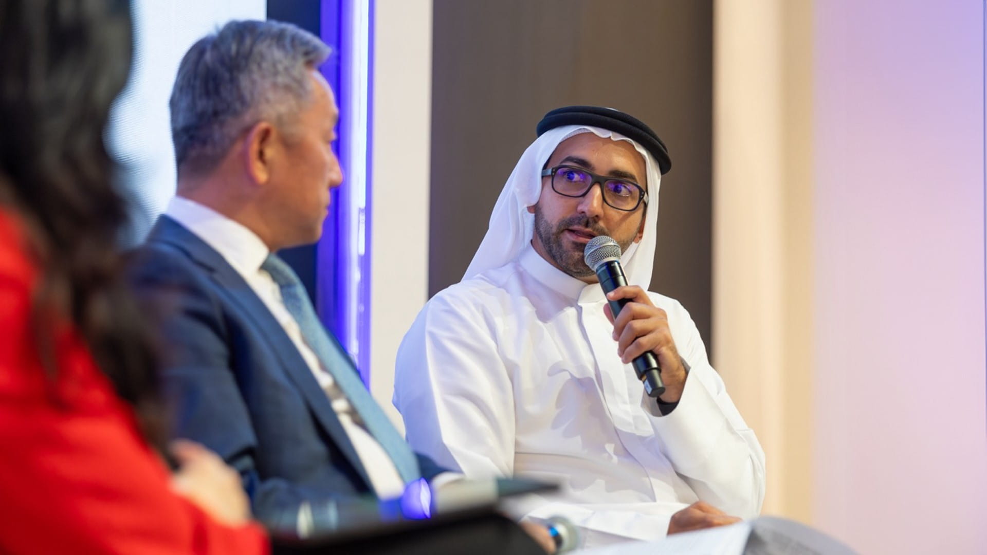 فاهم القاسمي وسفير الصين: منتدى الاتصال يوطد أركان التعاون العالمي 