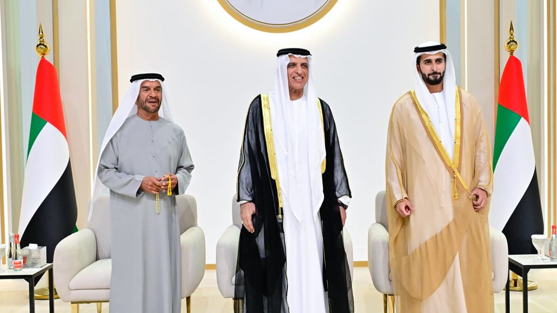 سعود بن صقر يحضر أفراح الكندي والغرير 