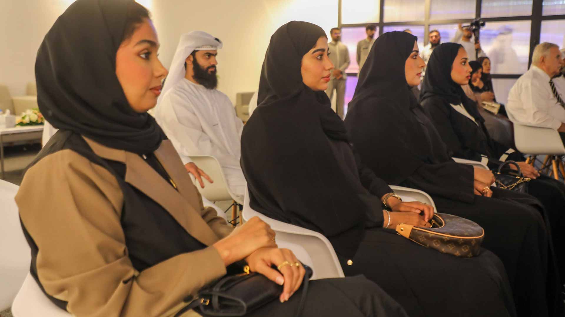 مجلس شباب بلدية الحمرية يشارك في المنتدى الدولي للاتصال الحكومي