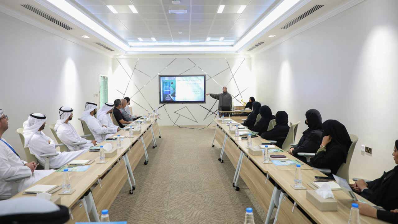 Dibba Al-Hisn Municipality Hosts Workshops on Waste Management 