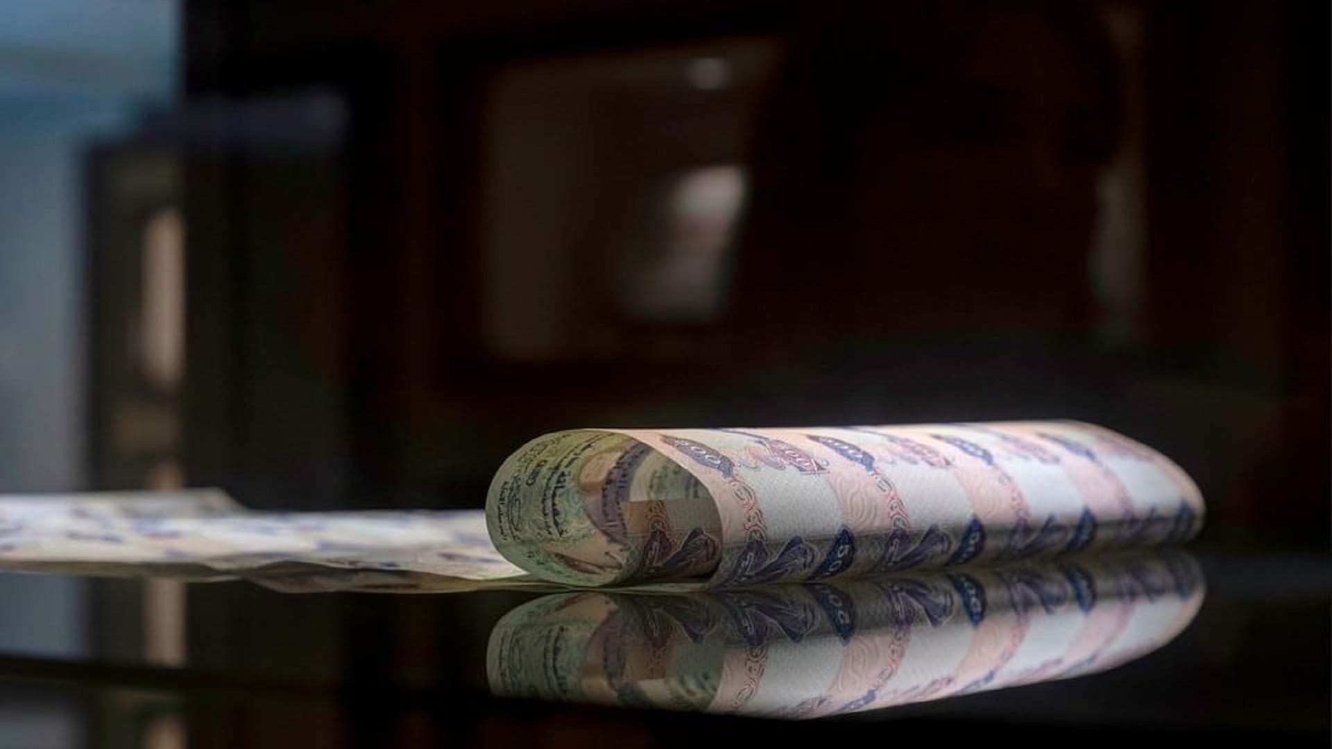 لأول مرة.. الأصول السائلة في القطاع المصرفي تتجاوز 800 مليار درهم 