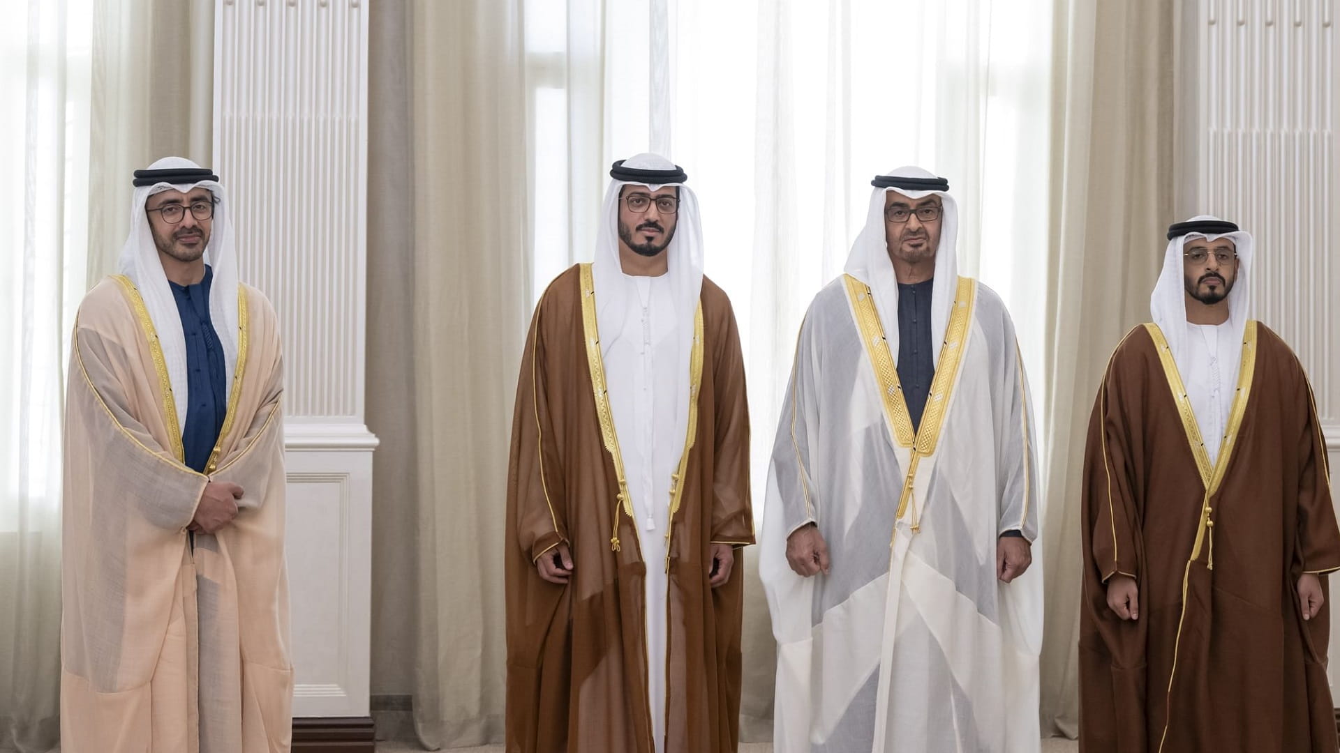 UAE Ambassadors to Canada, Portugal sworn in before UAE President 