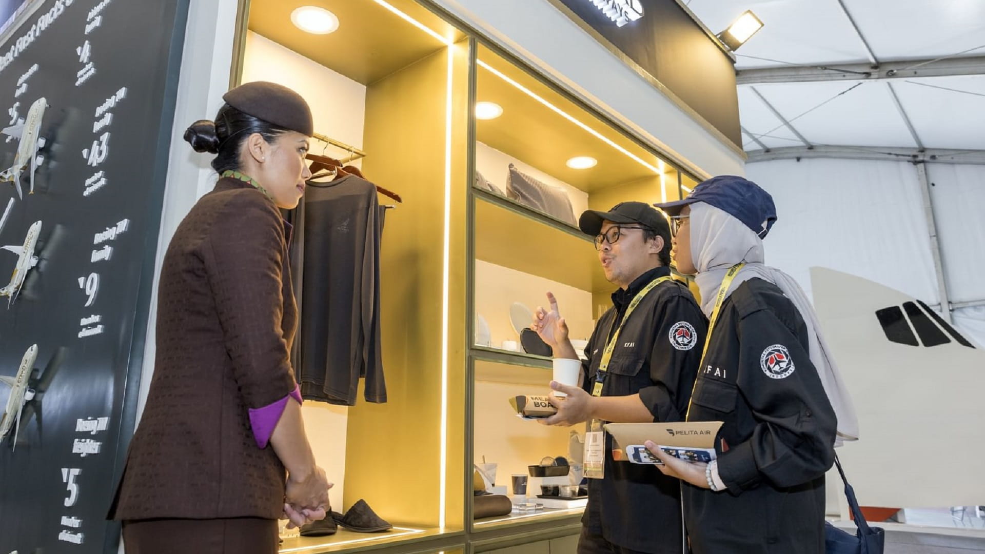 الاتحاد للطيران تشارك في معرض بالي الدولي للطيران