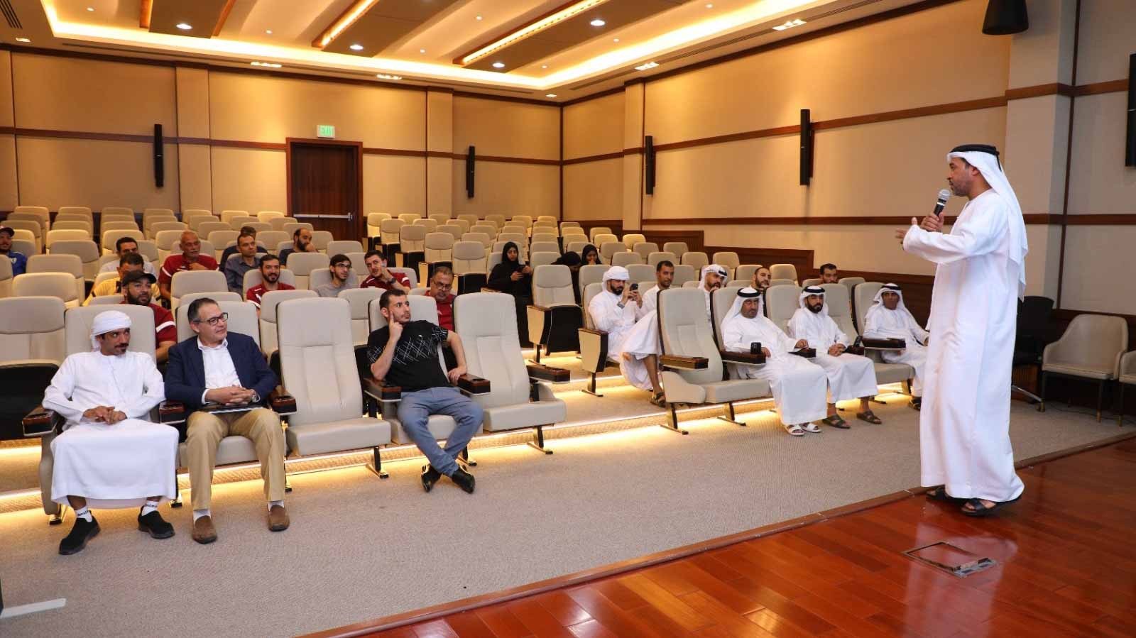 Dibba Al Hisn Club organises a brainstorming session  