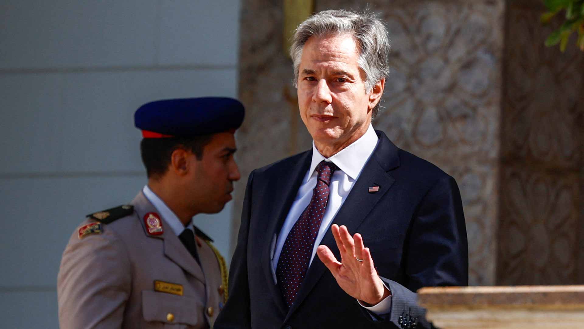 بلينكن: التصعيد بالمنطقة قد يقوض التوصل لاتفاق وقف إطلاق نار بغزة 