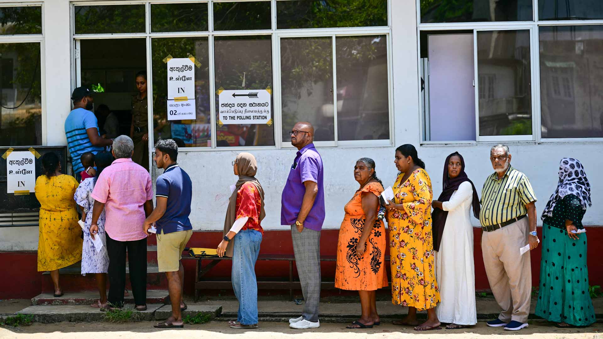 سريلانكا تجري انتخابات رئاسية لتحديد المستقبل الاقتصادي 