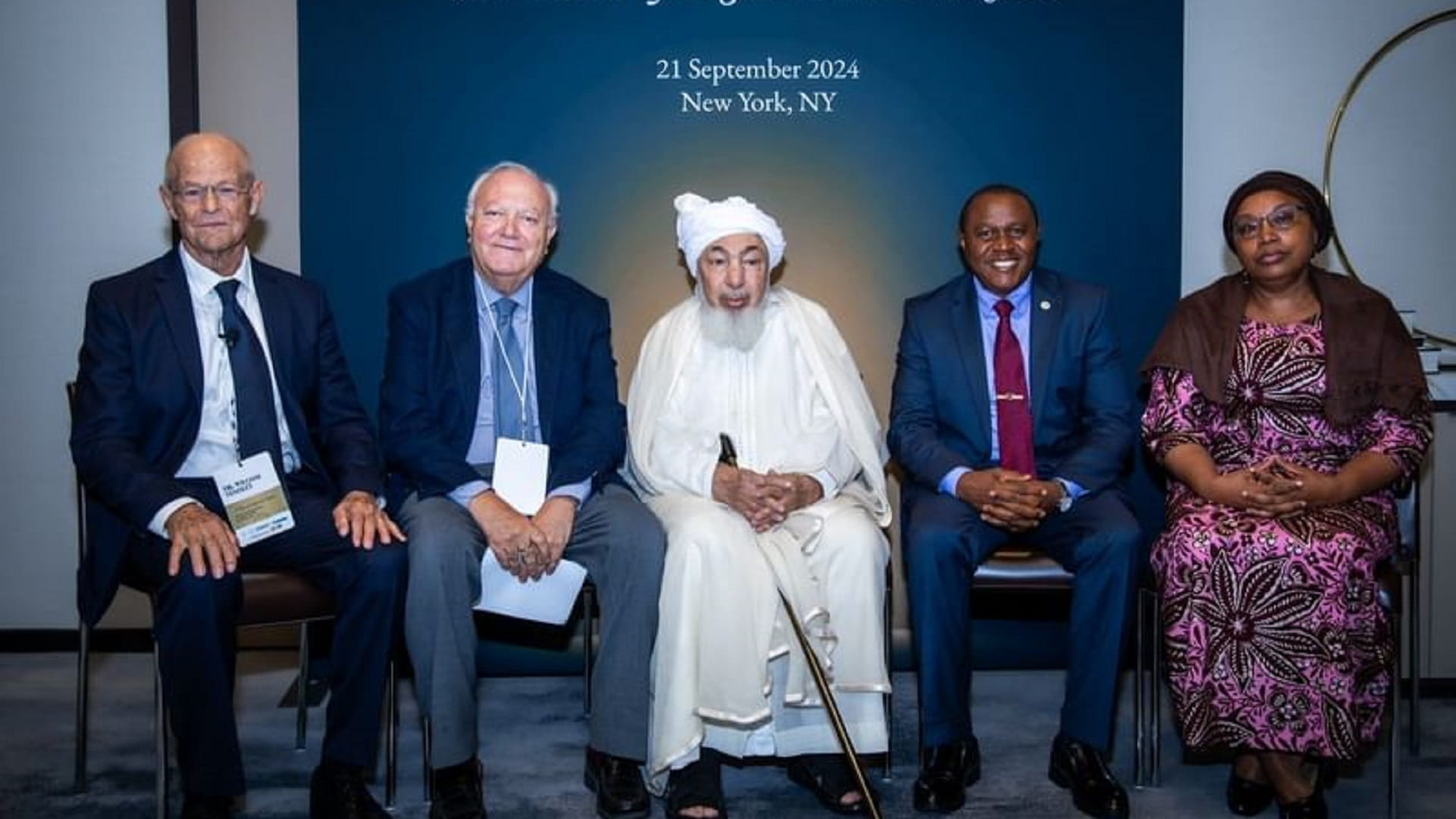 عبد الله بن بيّه: جهود الإمارات مشهودة في السعي إلى السلام