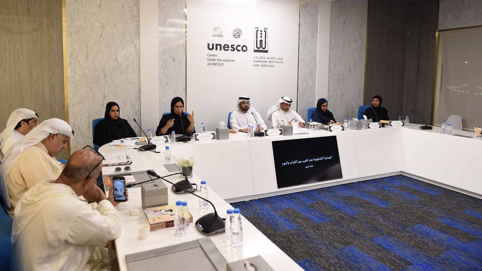 الأرشيف والمكتبة الوطنية يثري "ملتقى الراوي" ببحوث عن الطيور 