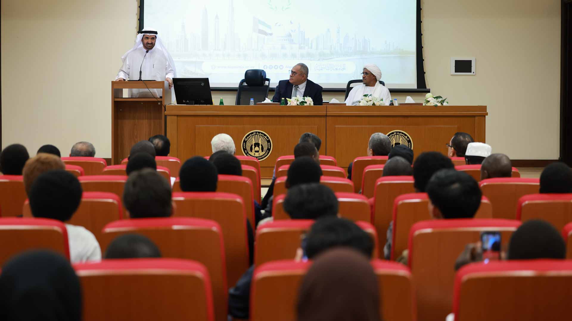 الجامعة القاسمية تنظم ندوة "الإمارات للسلام وطن" 