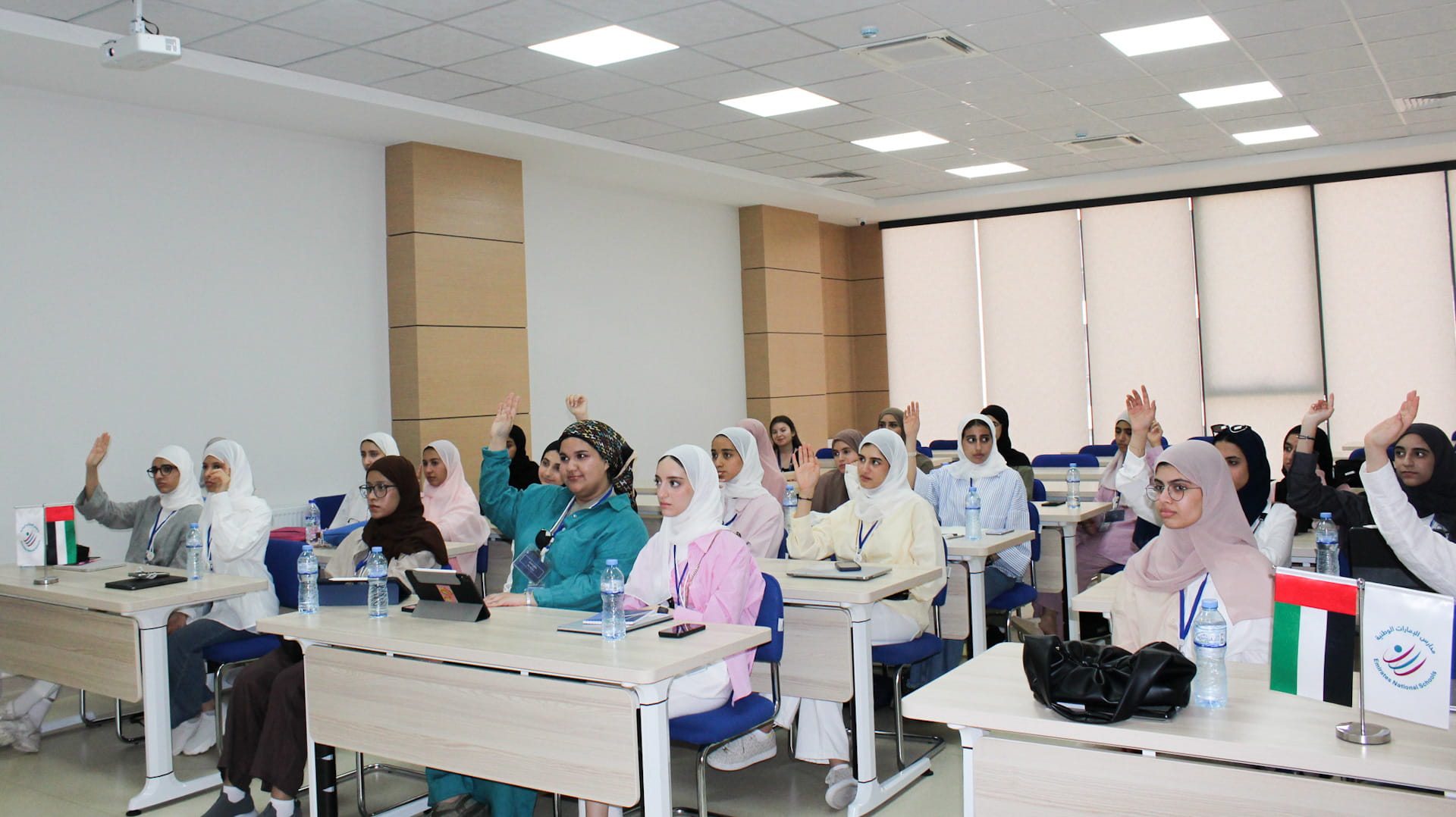 مريم بنت محمد: اليوم الإماراتي للتعليم تقدير خاص للعاملين بالقطاع 