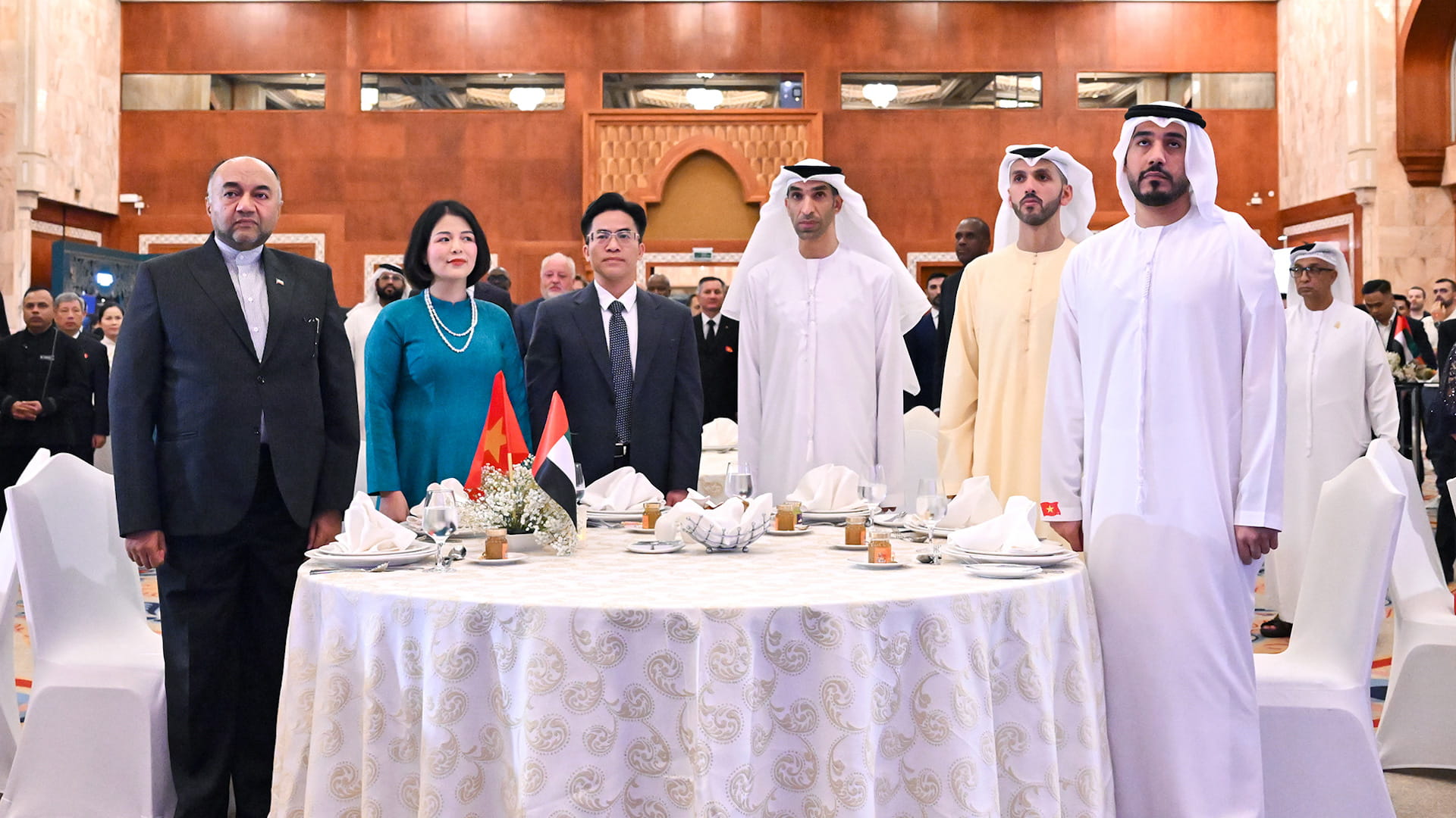 ثاني الزيودي يشهد حفل سفارة فيتنام بمناسبة يومها الوطني