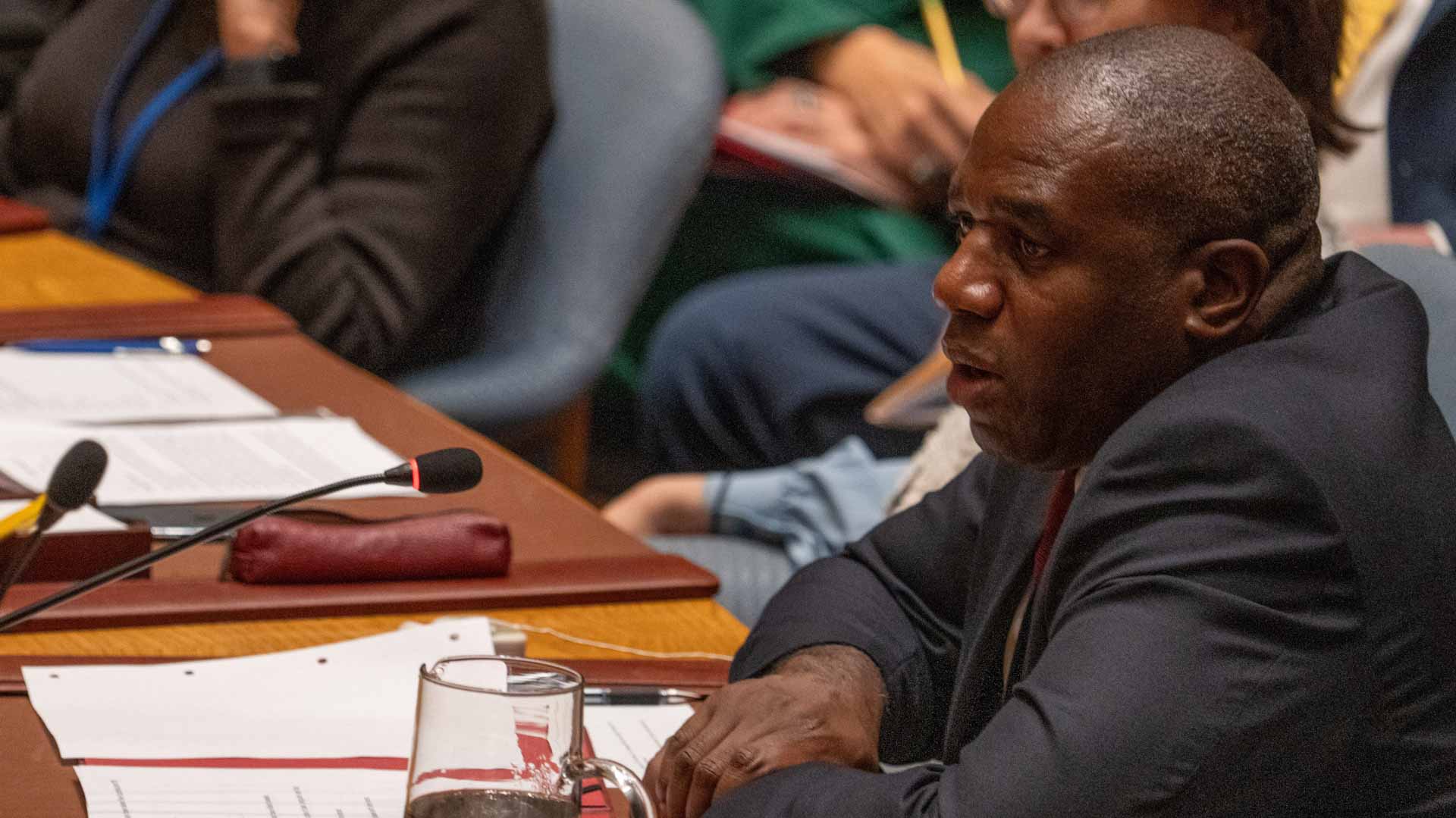 وزير خارجية بريطانيا يكرر الدعوة لوقف إطلاق النار بالشرق الأوسط