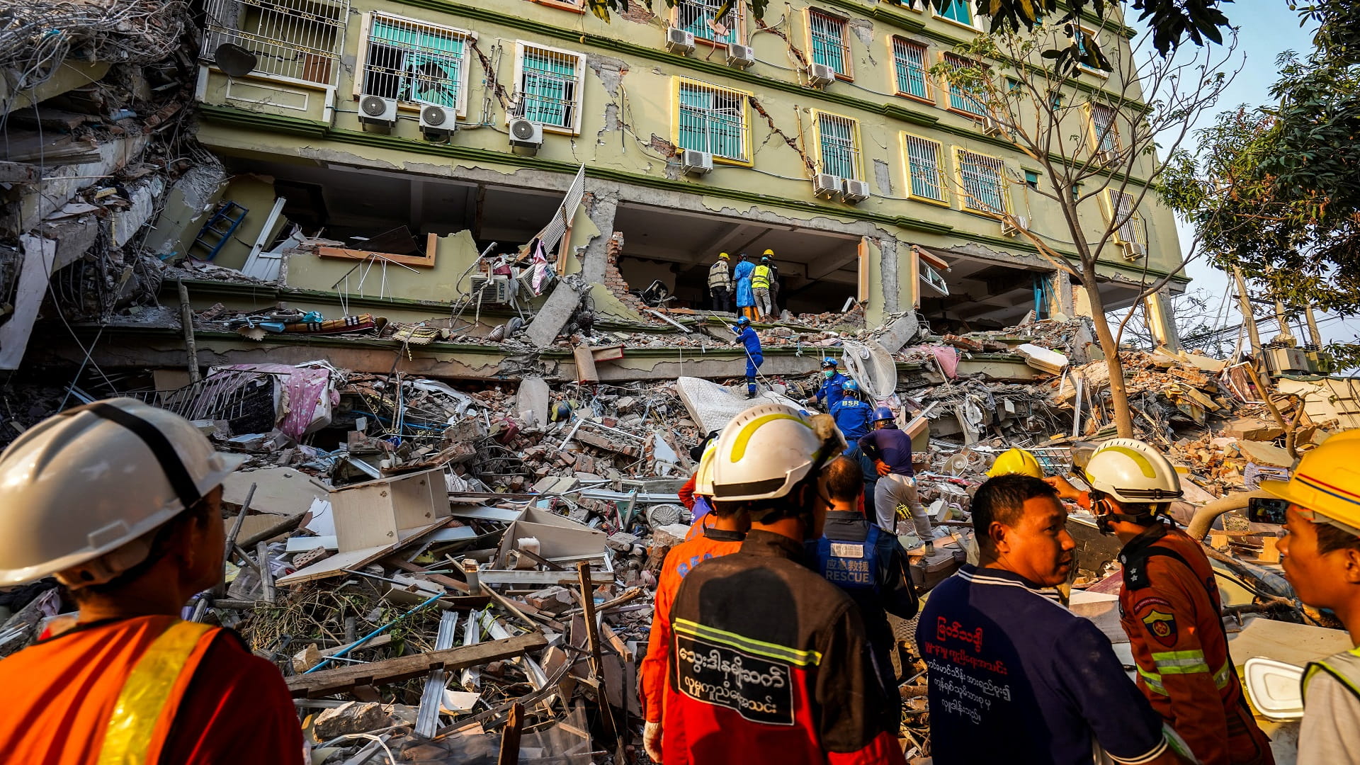 حصيلة ضحايا زلزال ميانمار ترتفع إلى 2886 قتيلاً و4639 جريحاً 