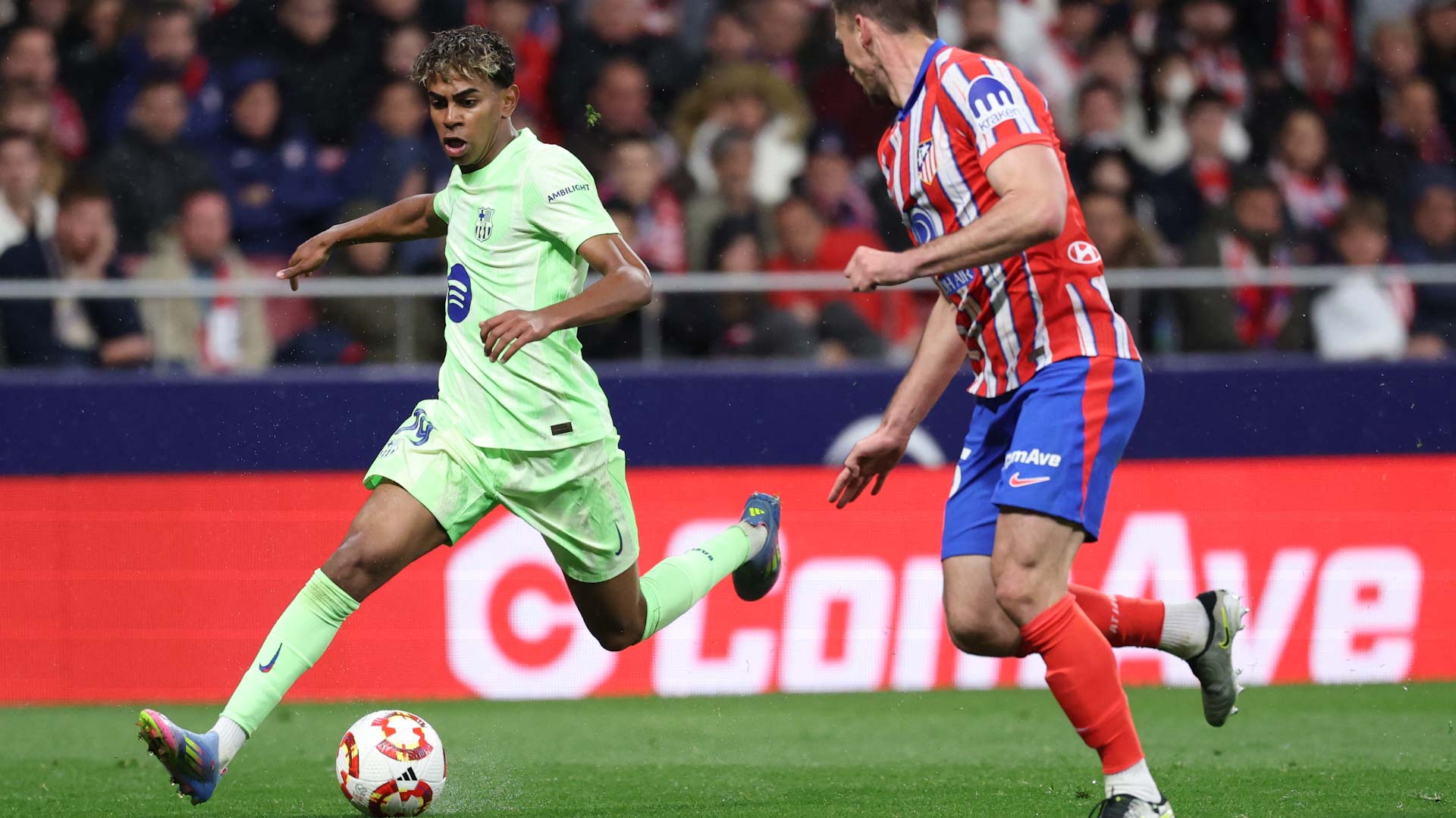 صورة بعنوان: برشلونة يتأهل لنهائي كأس إسبانيا لكرة القدم  