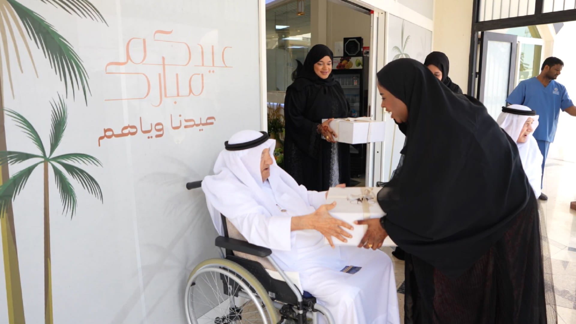 صورة بعنوان: "اجتماعية الشارقة" تحتفي بعيد الفطر بفعاليات تعزز التكاتف المجتمعي 