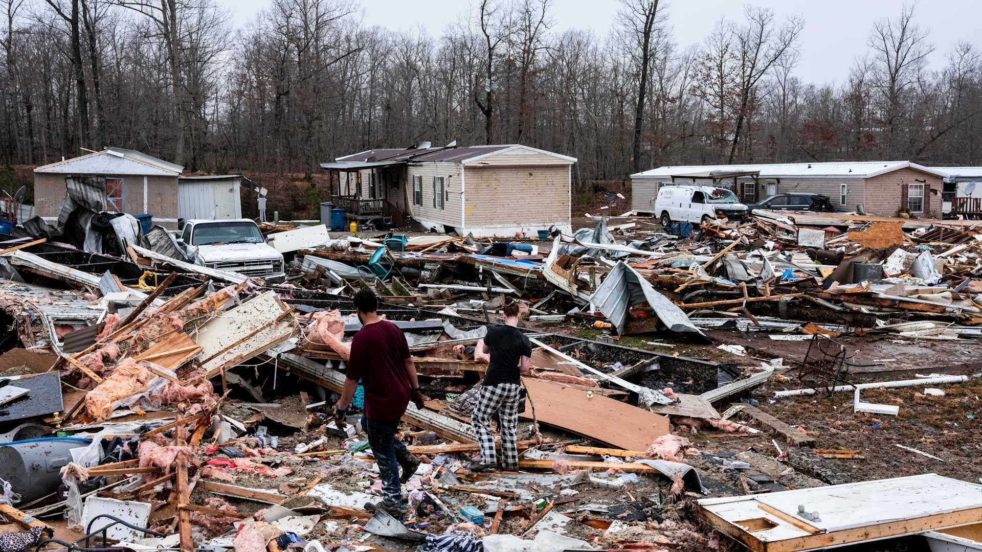 وسط أمطار غزيرة.. أعاصير تجتاح وسط وجنوب الولايات المتحدة 