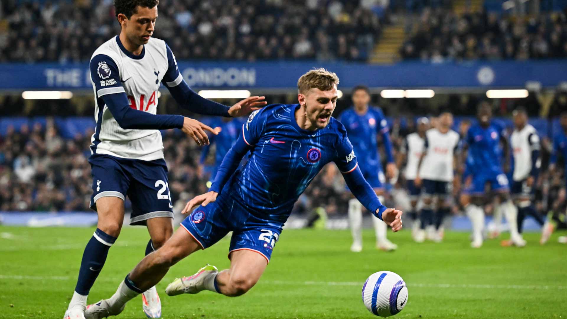 Chelsea regains fourth place in Premier League 