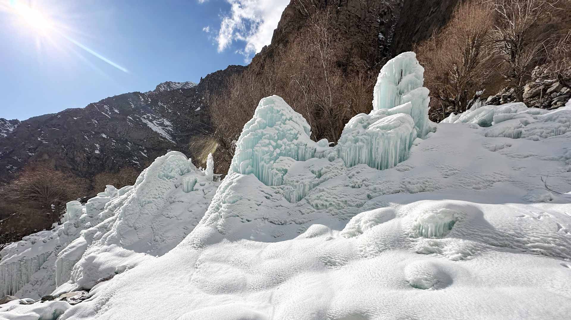 Artificial glaciers boost water supply in northern Pakistan 