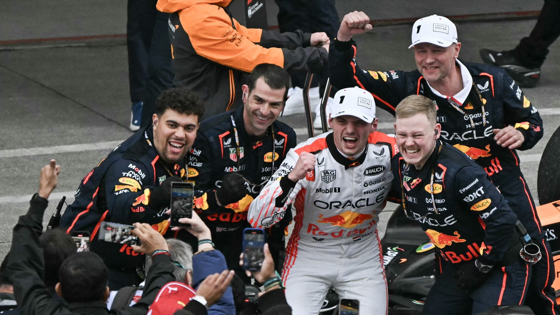 الهولندي فيرستابن بطلاً لسباق اليابان للفورمولا 1 