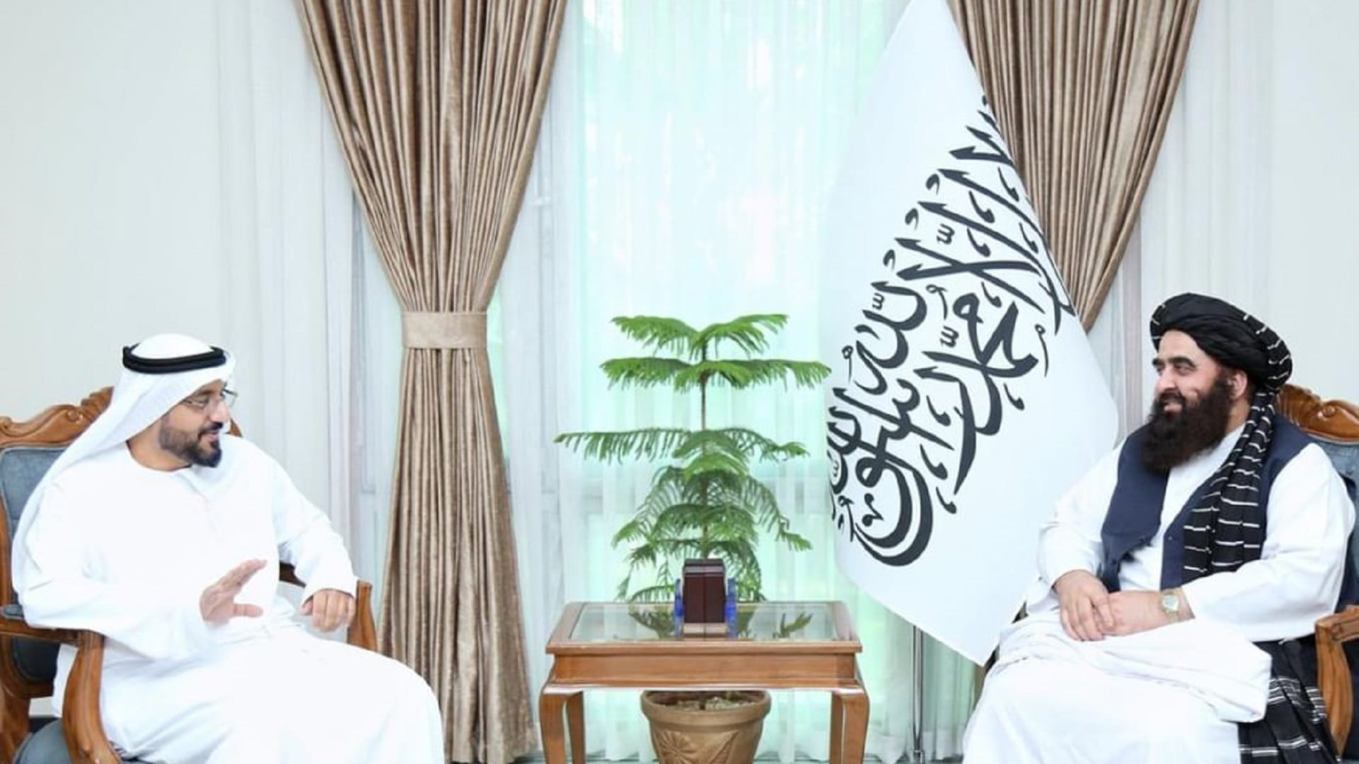 الكتبي: التزام الإمارات بالدعم الإنساني للشعب الأفغاني راسخ ومستمر 