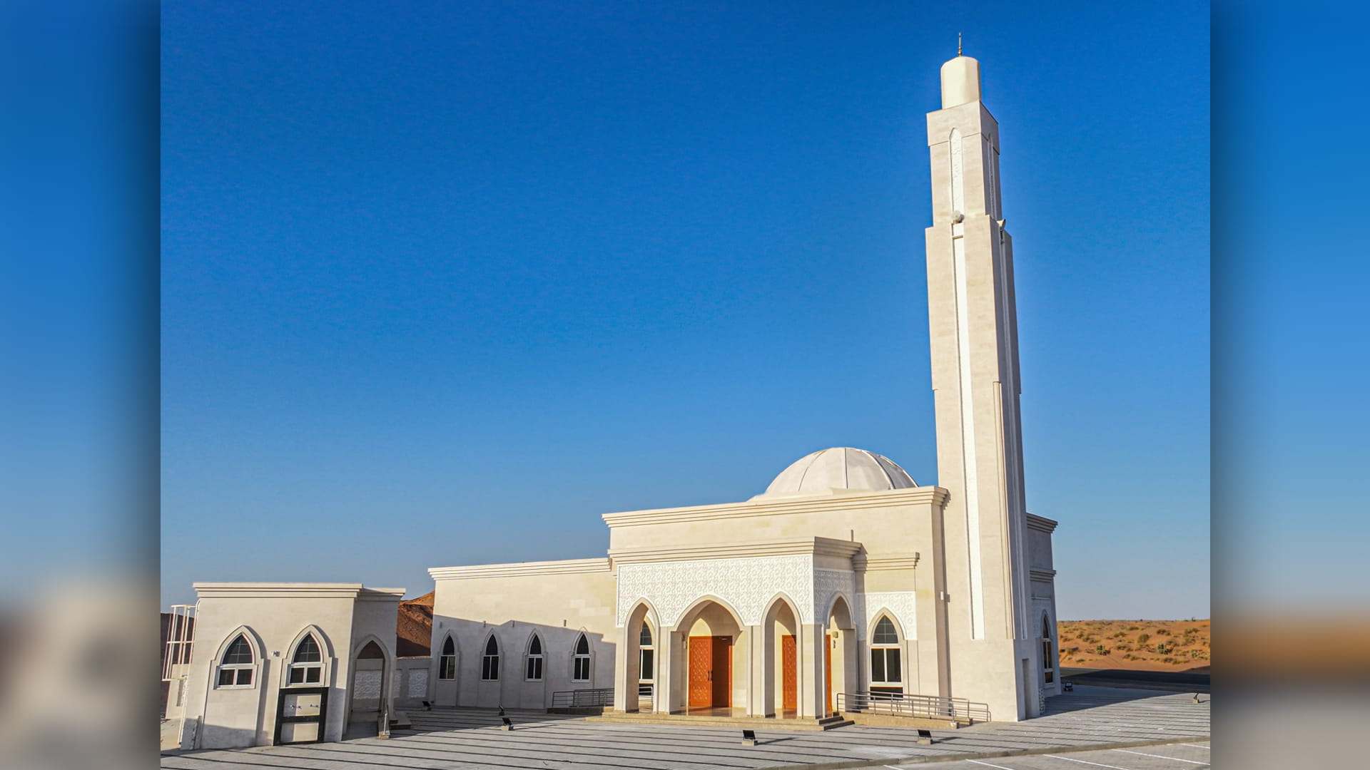 إسلامية الشارقة تفتتح مسجد "العليم" في المدام بالمنطقة الوسطى 