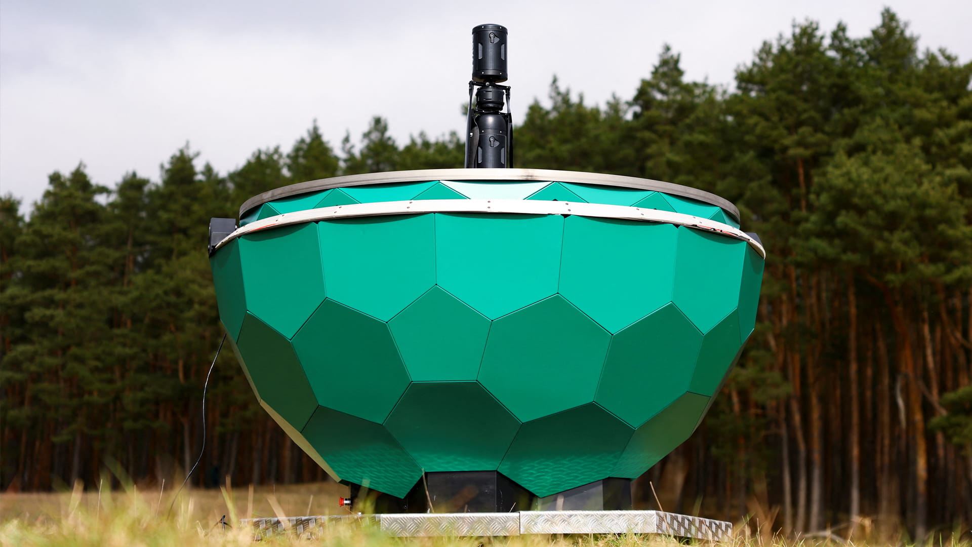 في ألمانيا.. مسيرة تعمل بالذكاء الاصطناعي تكشف عن حرائق الغابات 