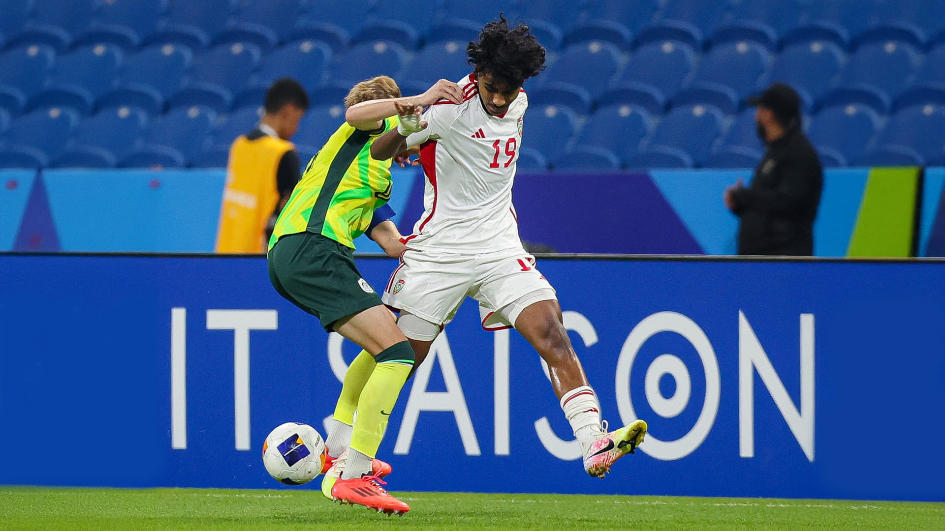 منتخب الناشئين ينعش آماله في التأهل بفوزه على أستراليا في كأس آسيا 