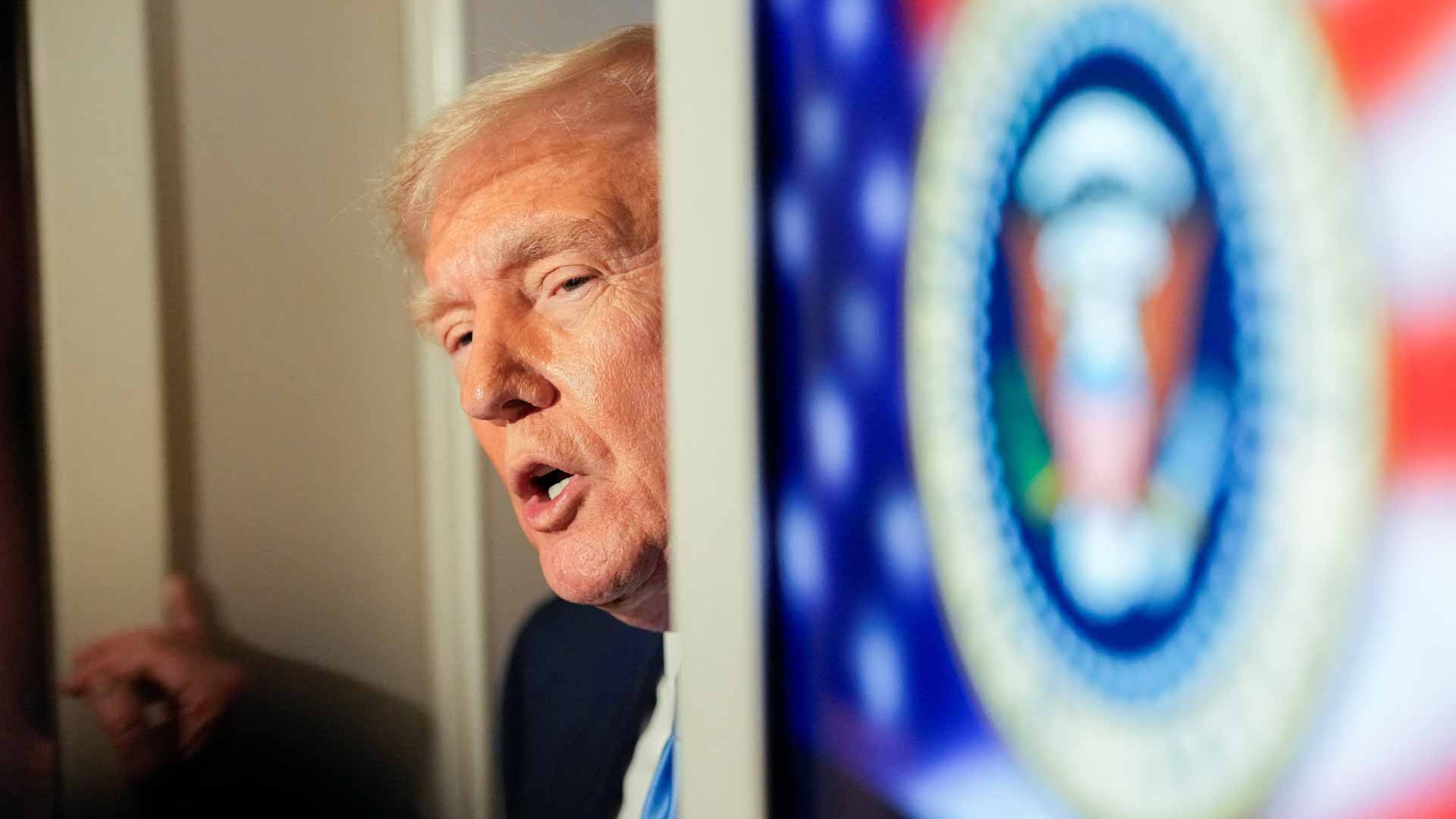 رداًعلى سؤال بشأن الأسواق..ترامب:أحياناً يتعين عليك تجرع دواء مراً 