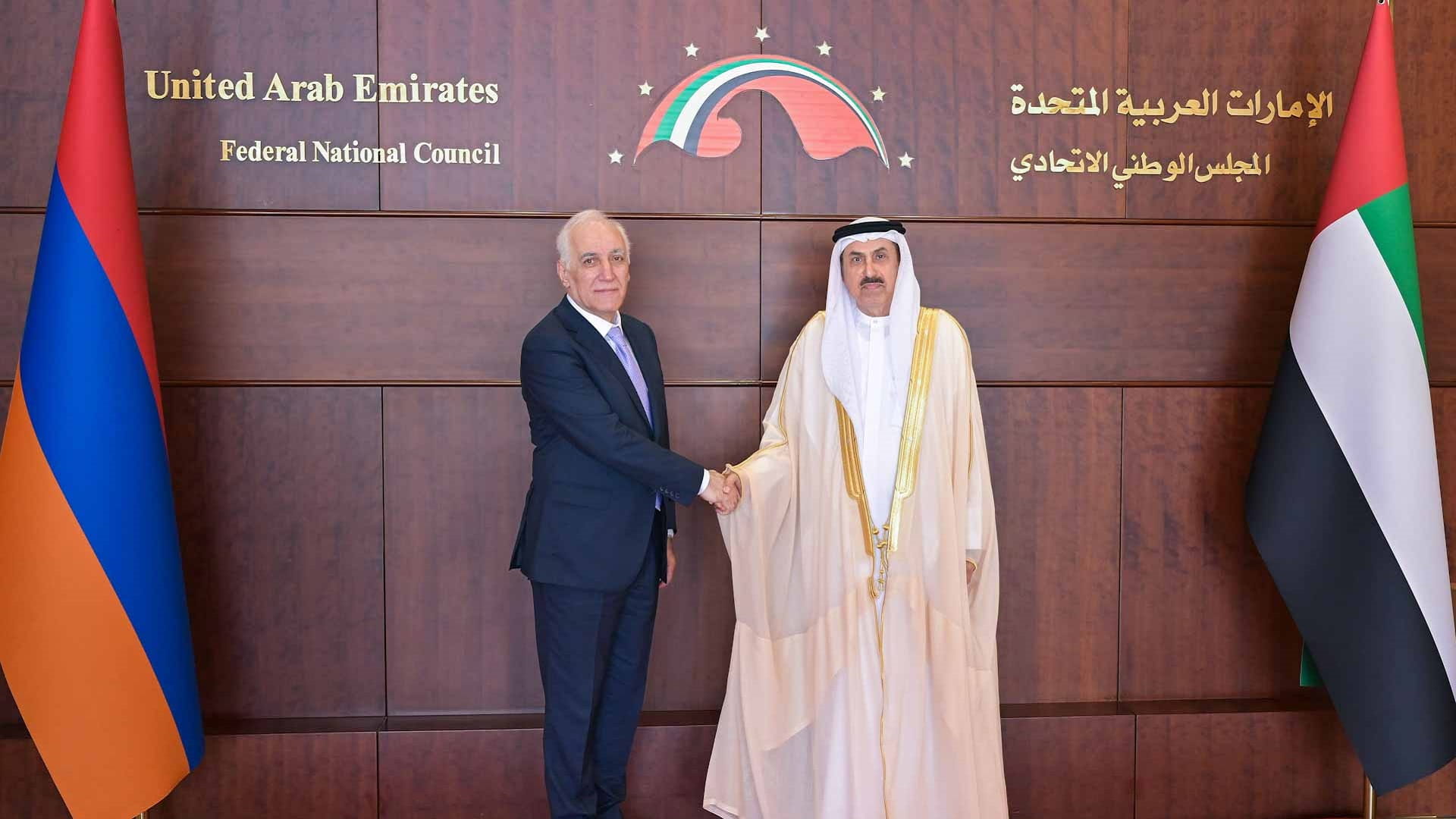 صقر غباش ورئيس أرمينيا يبحثان سبل تعزيز العلاقات 