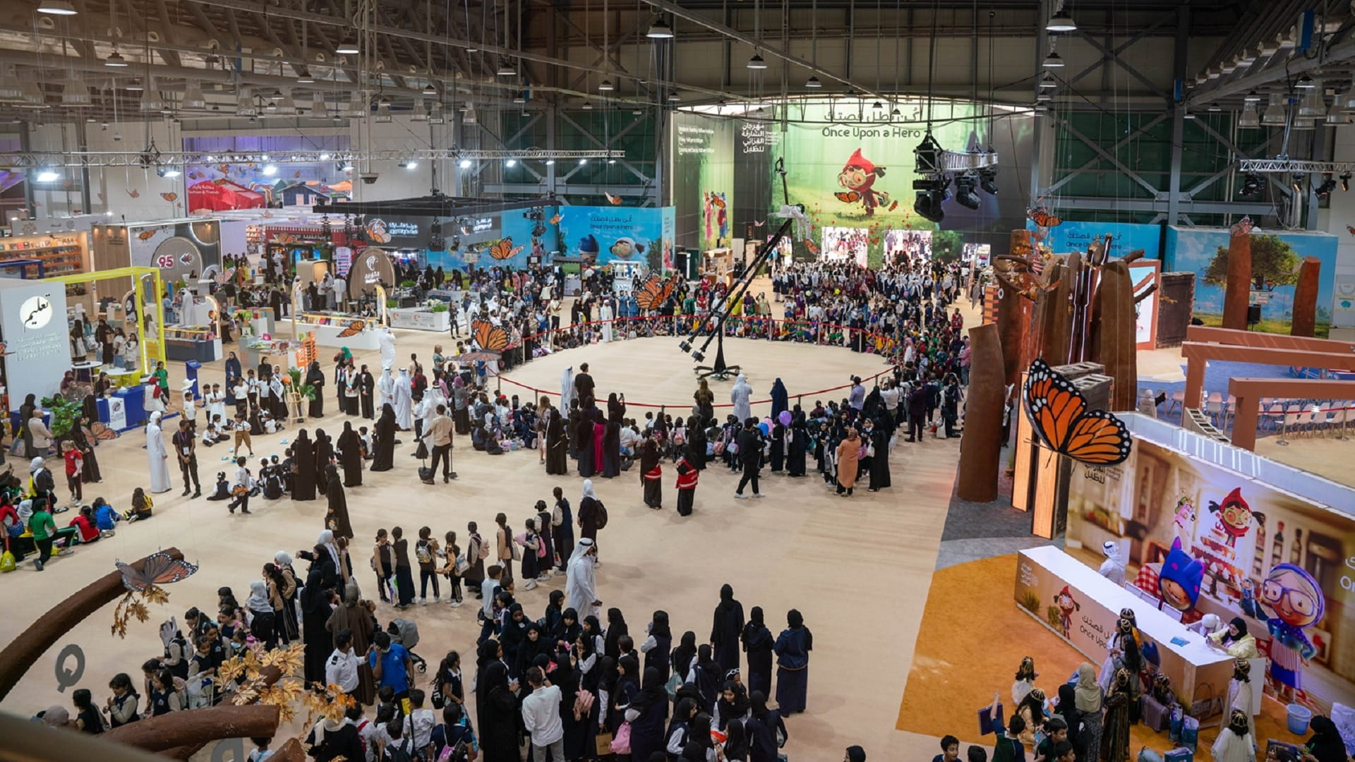 "الشارقة القرائي للطفل" يصحب زواره في رحلة لعوالم الموسيقى والعلوم 