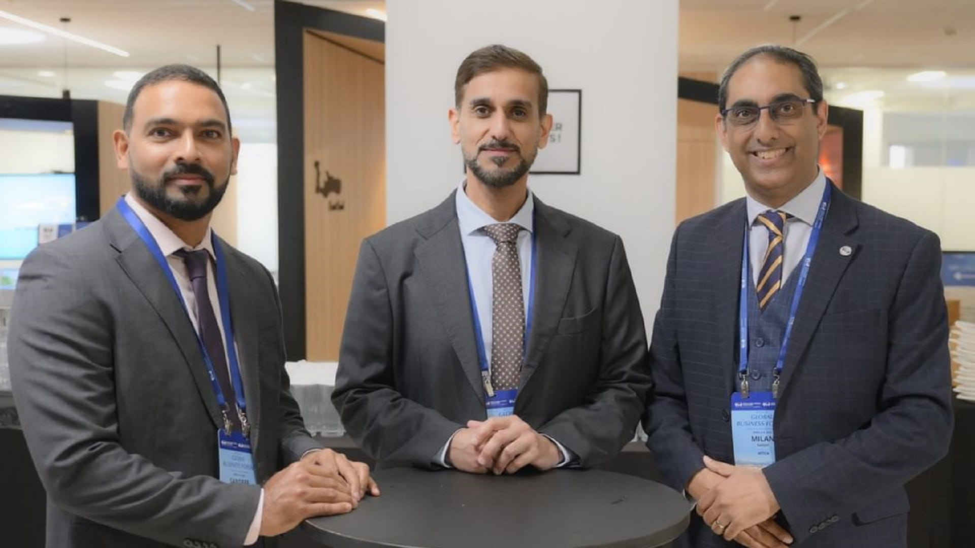 إكسبو الشارقة يستعرض أجندة معارضه بمنتدى الأعمال العالمي بمرسيليا 