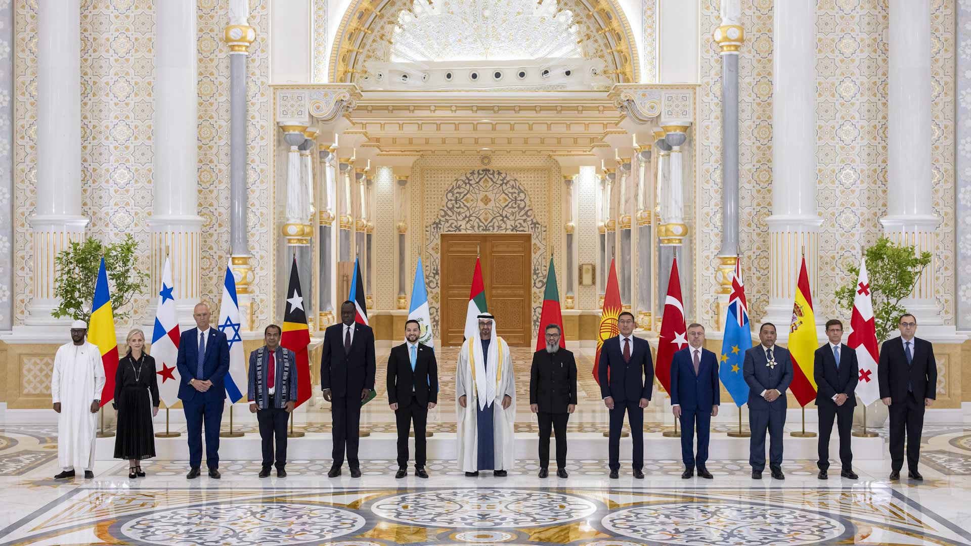 UAE President receives credentials of newly appointed ambassadors 