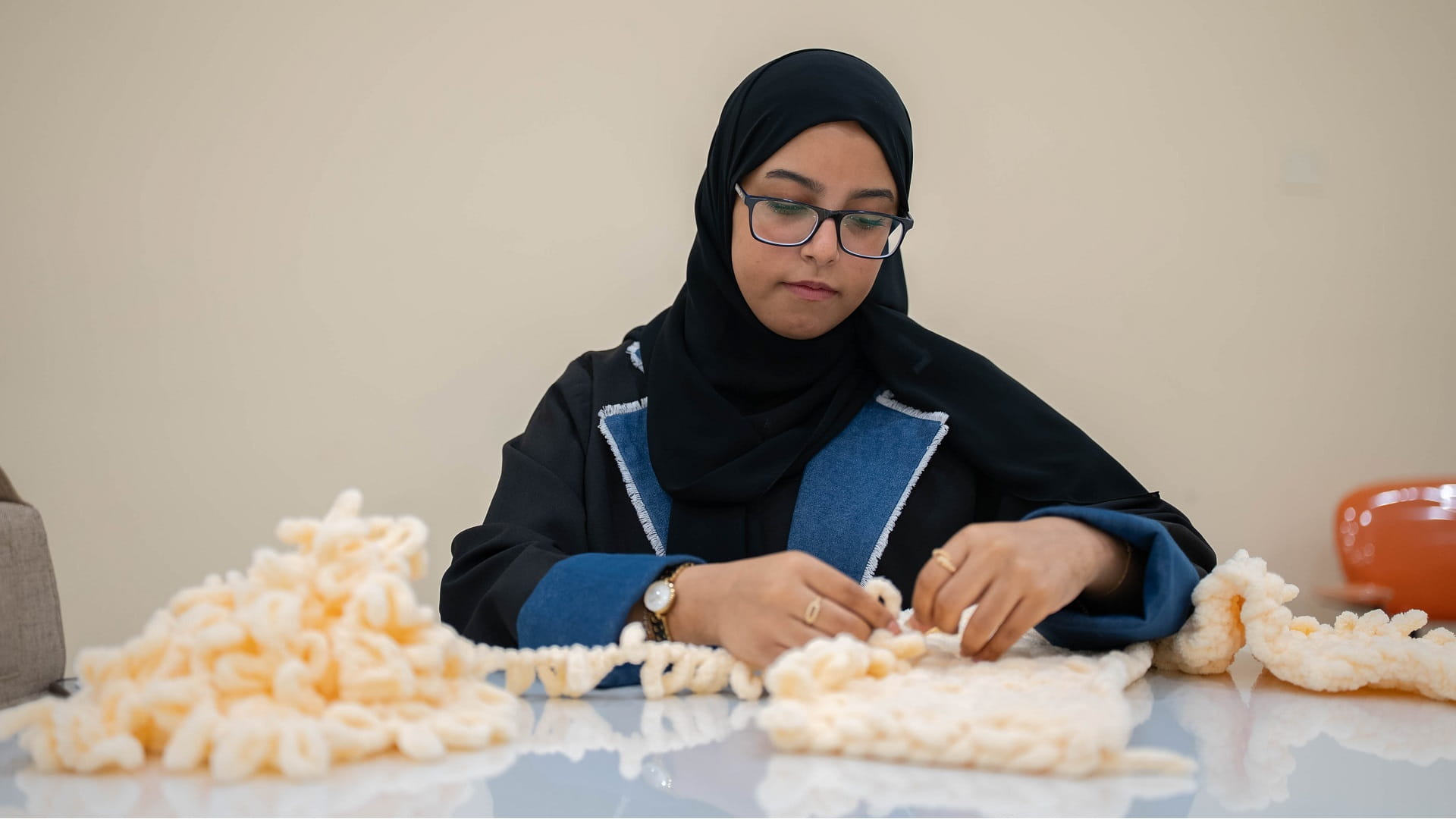 بأنشطة متميزة... اختتام برنامج الربيع في سجايا فتيات الشارقة 