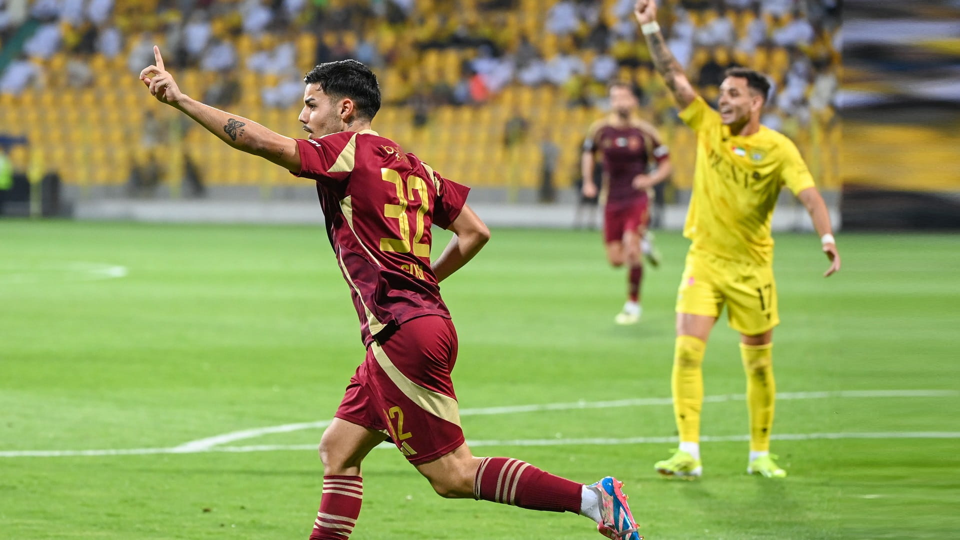 Al Wasl and Al Wahda share the spoils in 2-2 draw 