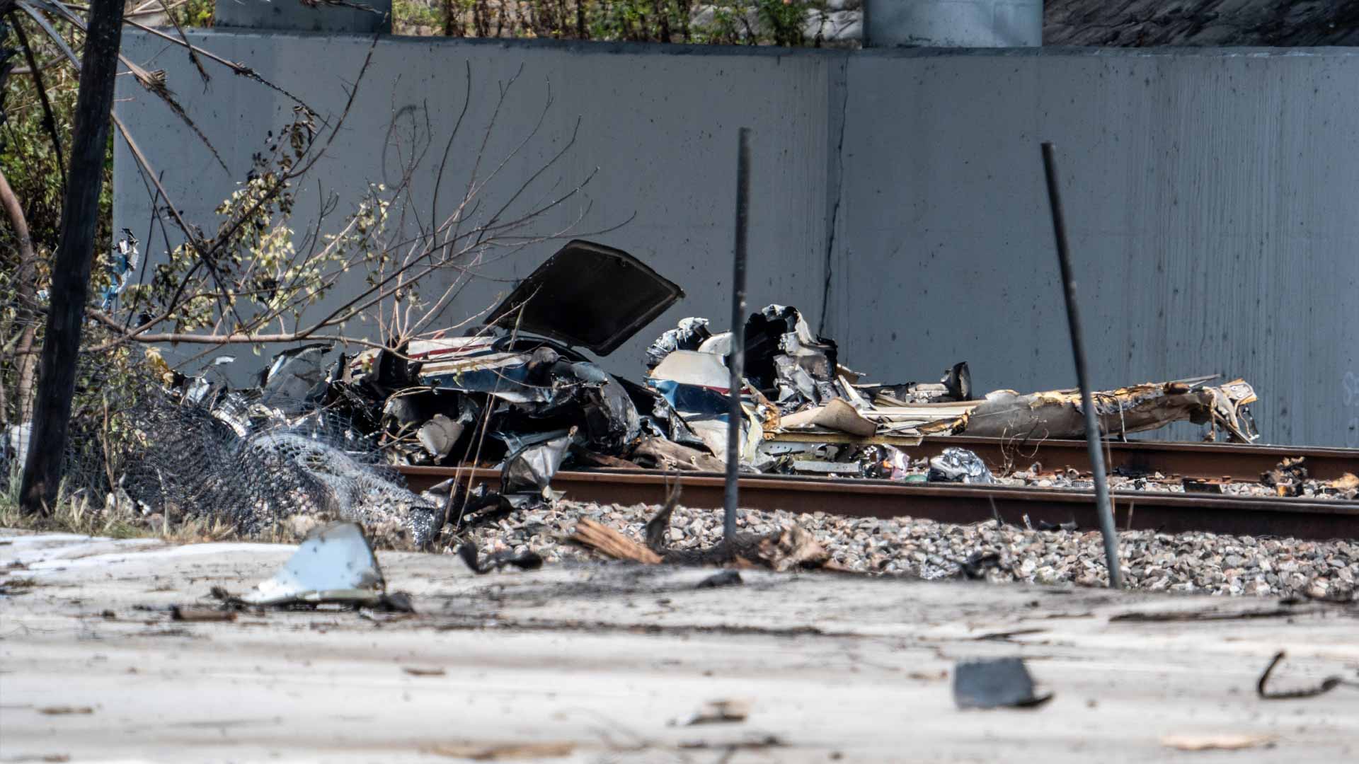 كارثة جوية في فلوريدا.. مقتل 3 وإصابة شخص في تحطم طائرة صغيرة 