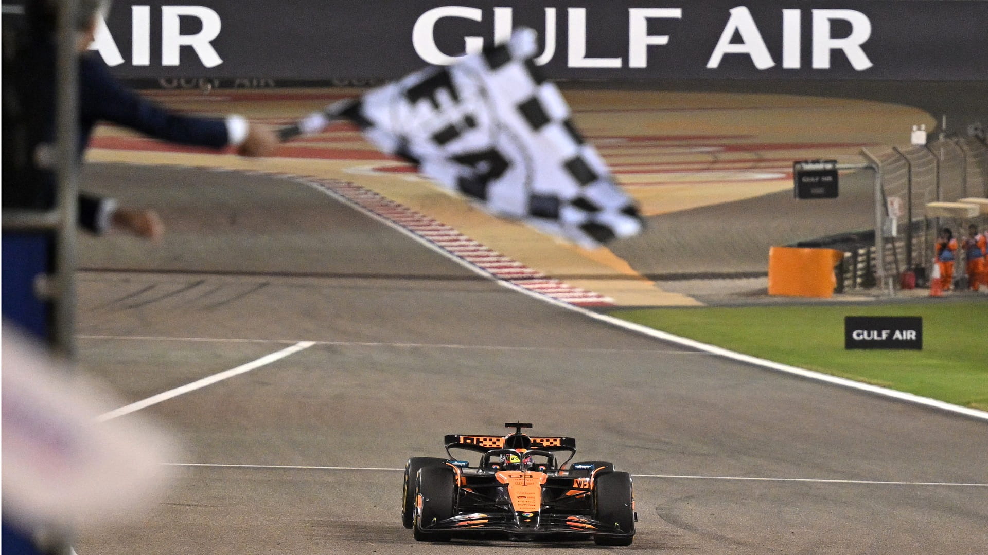 Piastri leads McLaren to victory in Bahrain Grand Prix 