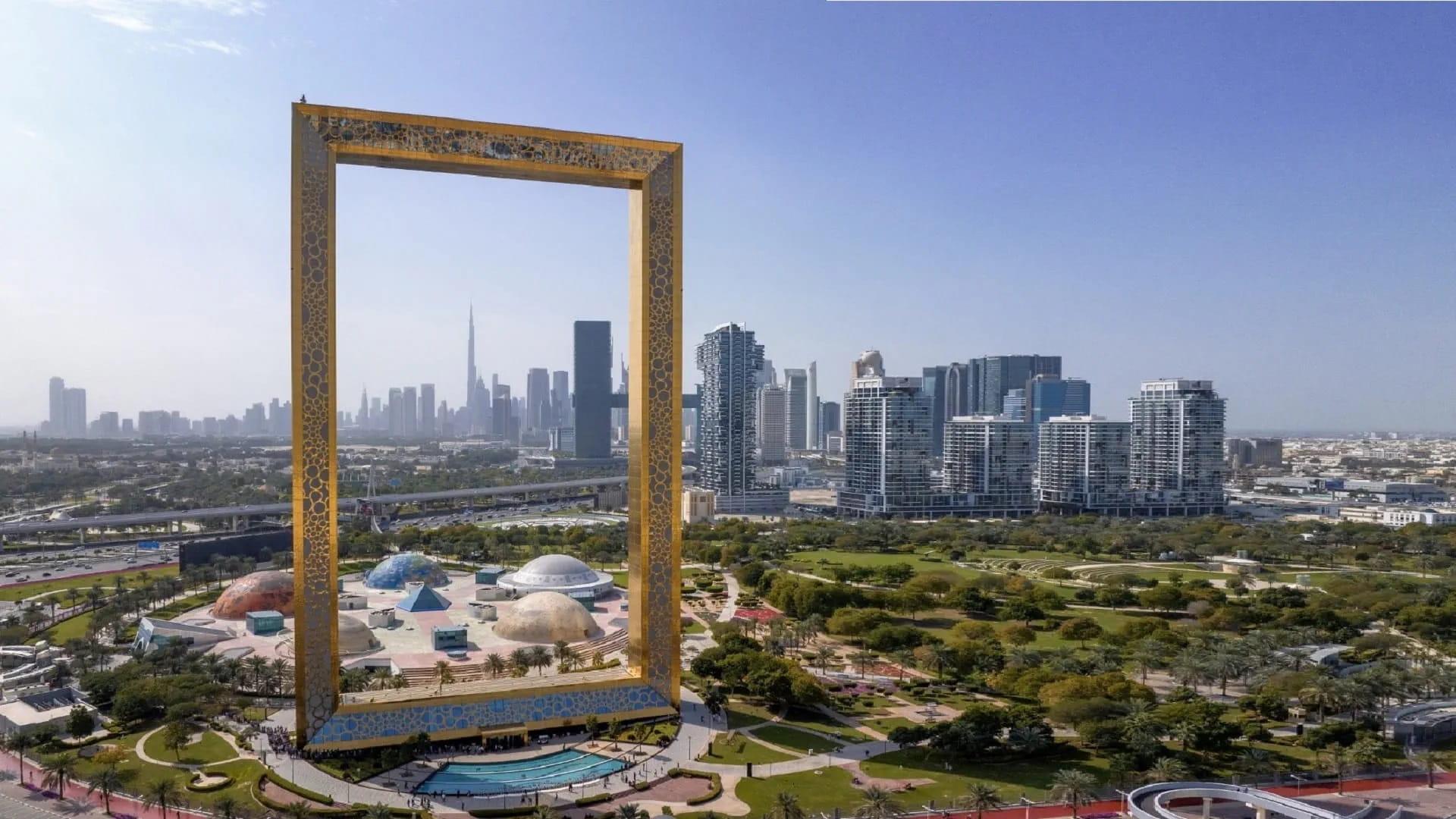 طقس الثلاثاء صحو إلى غائم جزئياً مع انخفاض بدرجات الحرارة 