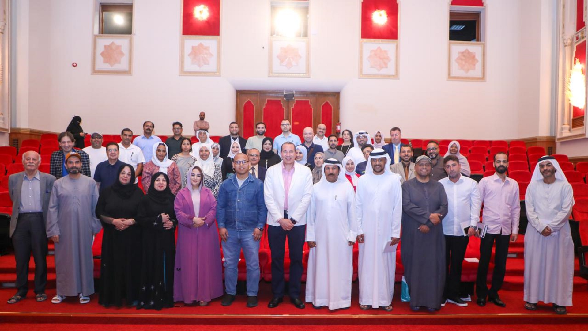 بيت الشعر في الشارقة يطلق الدورة الـ16 من ورشة فن الشعر والعروض 