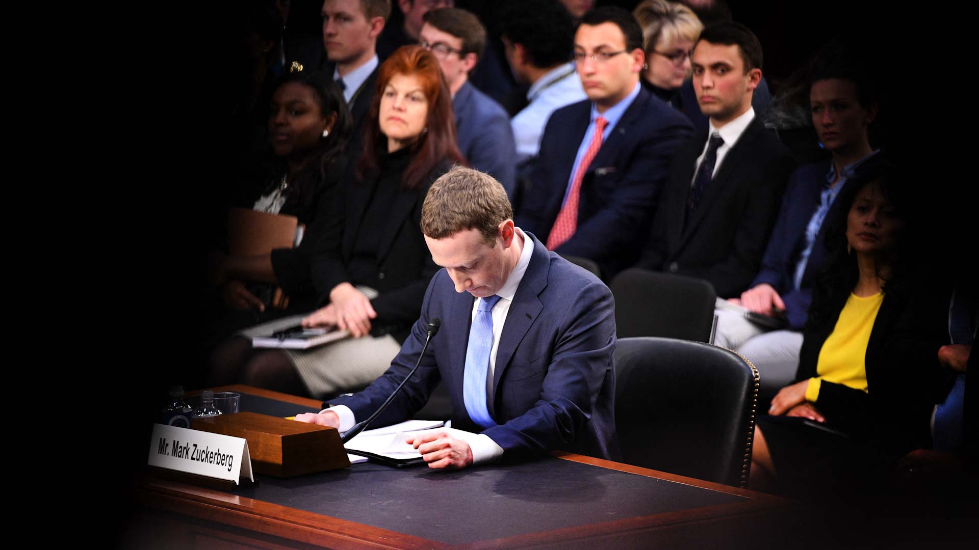 "إنستغرام" و"واتساب" يضعان "ميتا" في مرمى القضاء الأميركي