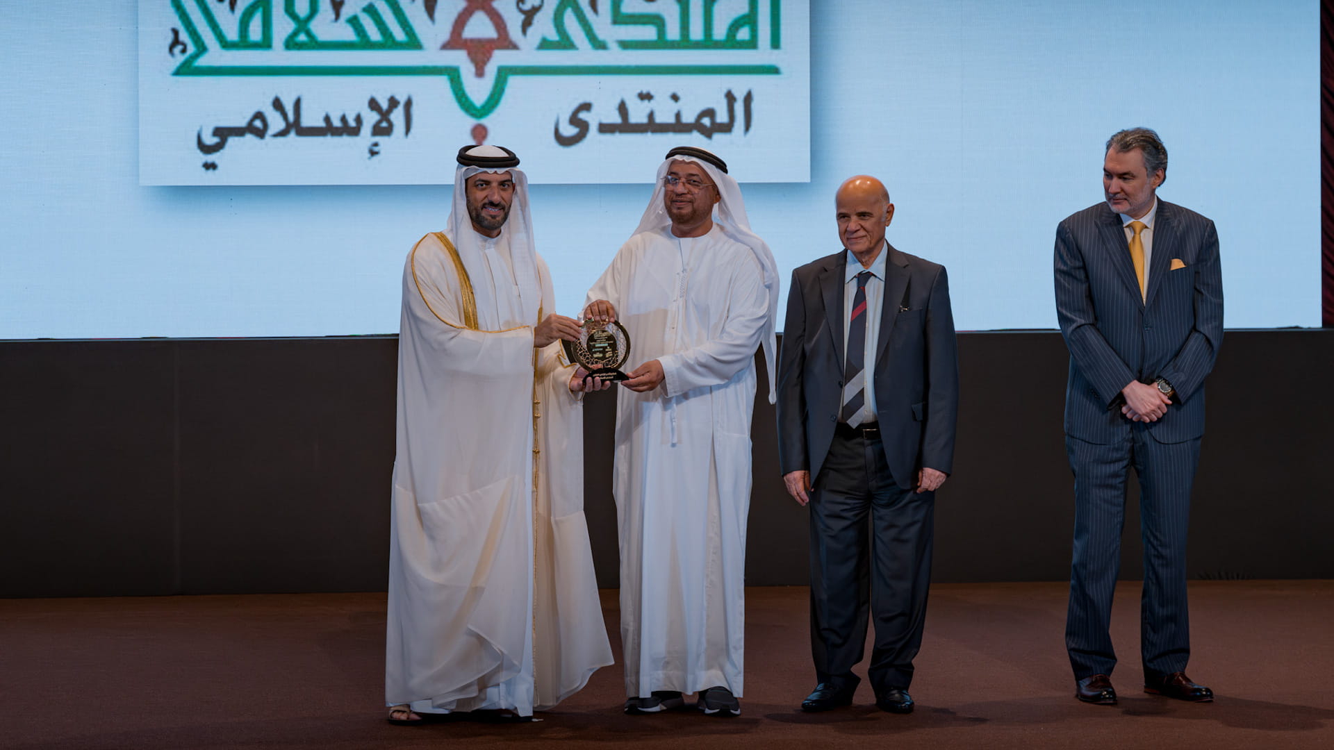 سلطان بن أحمد يفتتح مؤتمر مقاصد القرآن الكريم بين التأصيل والتفعيل