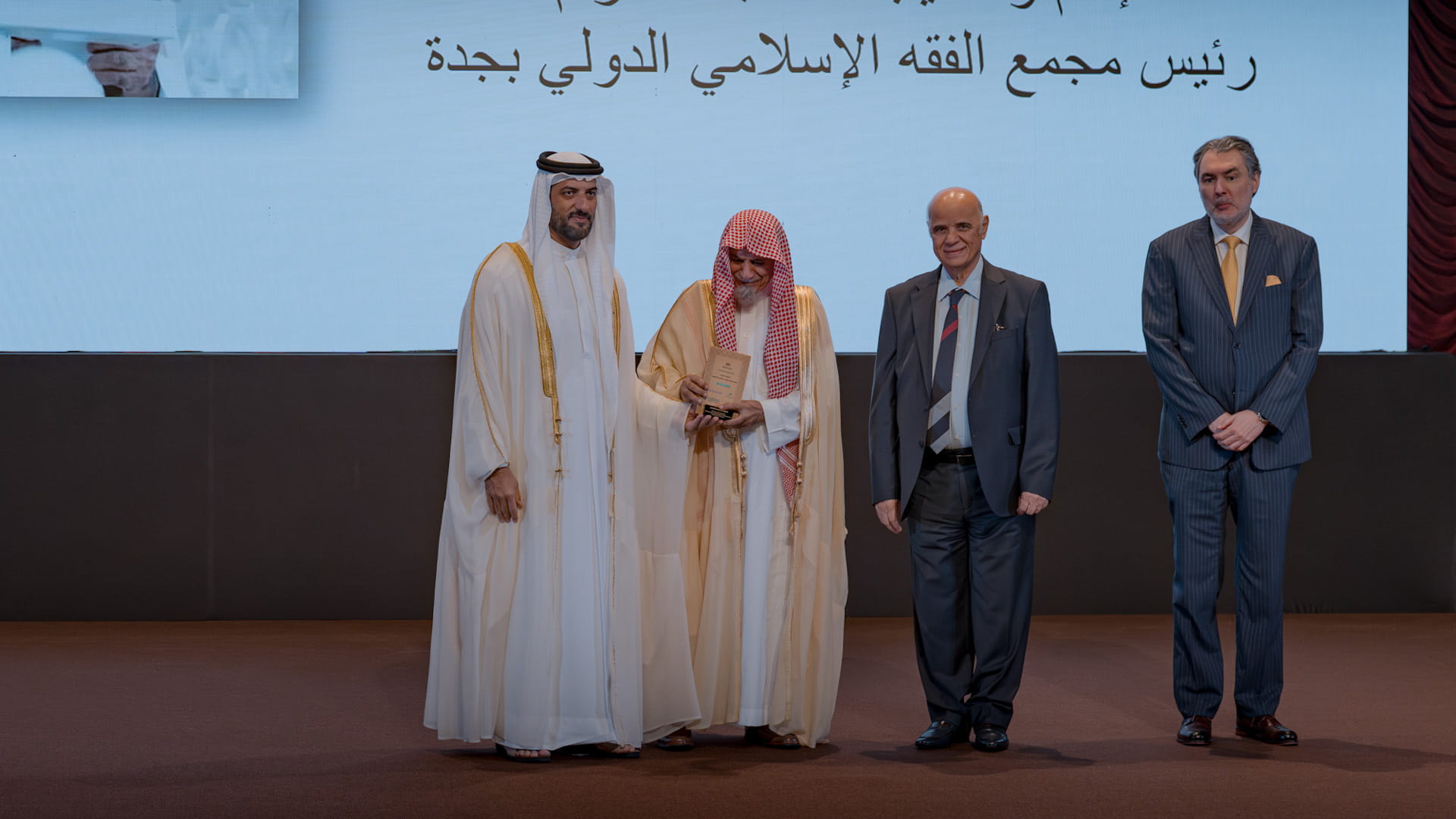 سلطان بن أحمد يفتتح مؤتمر مقاصد القرآن الكريم بين التأصيل والتفعيل