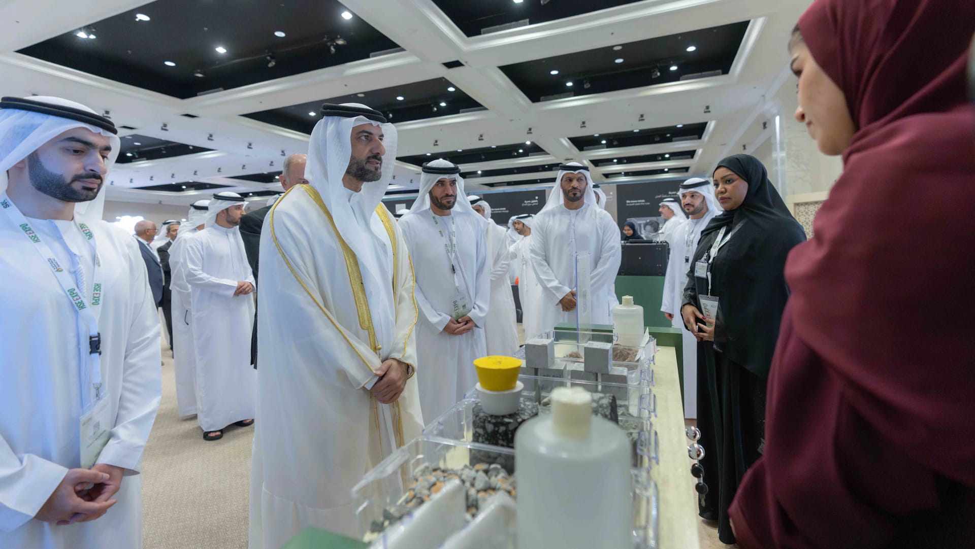 سلطان بن أحمد يشهد انطلاق معرض الصحة والسلامة والبيئة الـ2