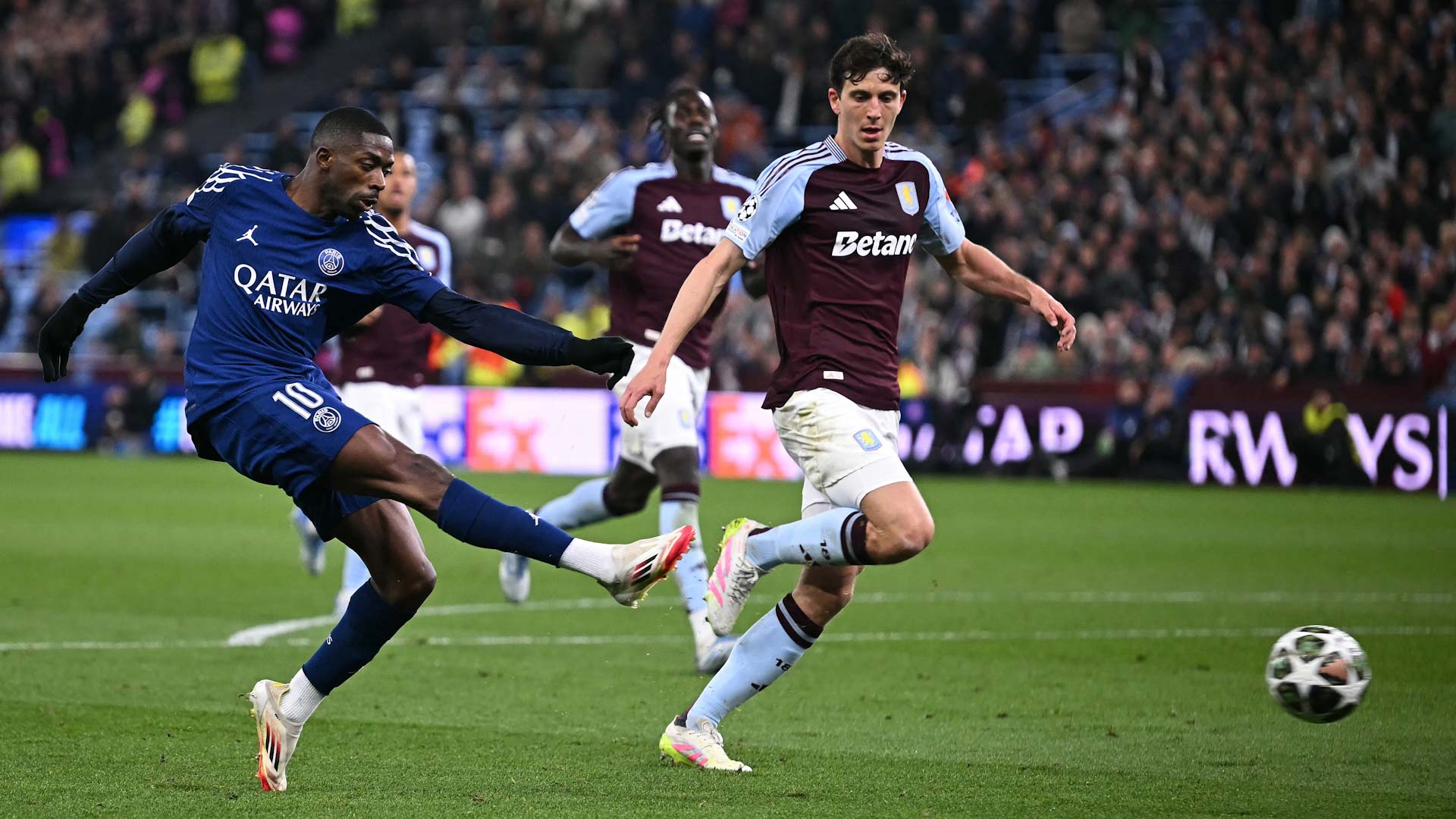 باريس سان جيرمان يتأهل للمربع الذهبي في دوري أبطال أوروبا  