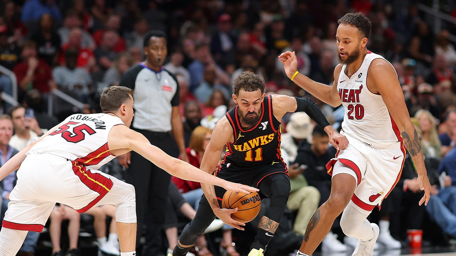 ميامي هيت يتأهل للأدوار الإقصائية في السلة الأميركية 