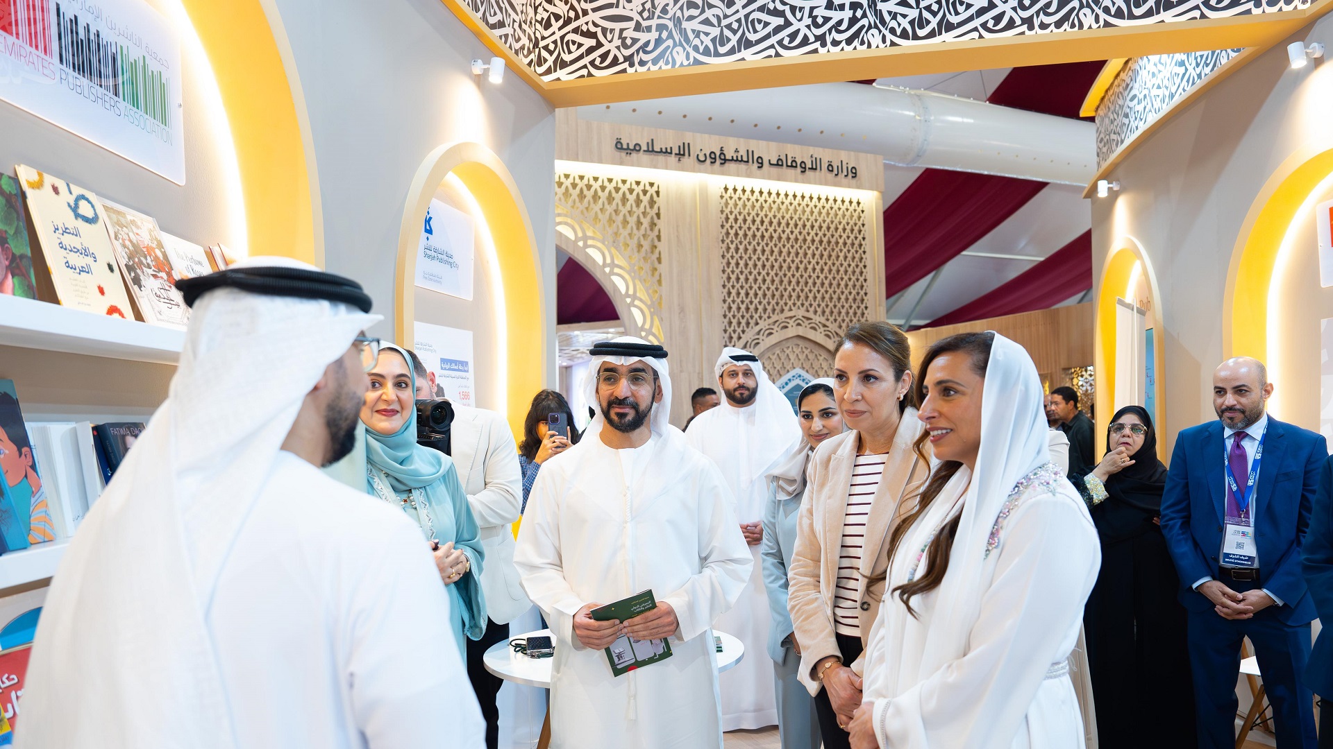 جمعية الناشرين الإماراتيين تعزز مسيرة القطاع في "الرباط للكتاب" 