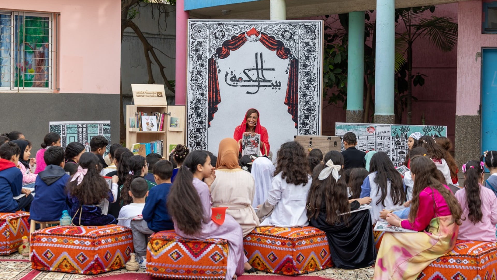 تزامناً مع "المعرض".. 600 كتاب تنقل رسالة "كلمات" الإنسانية للمغرب