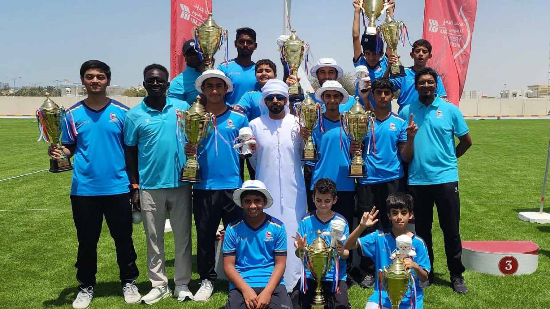 نادي المدام يحصد 11 كأساً في بطولة الإمارات للقوس والسهم 