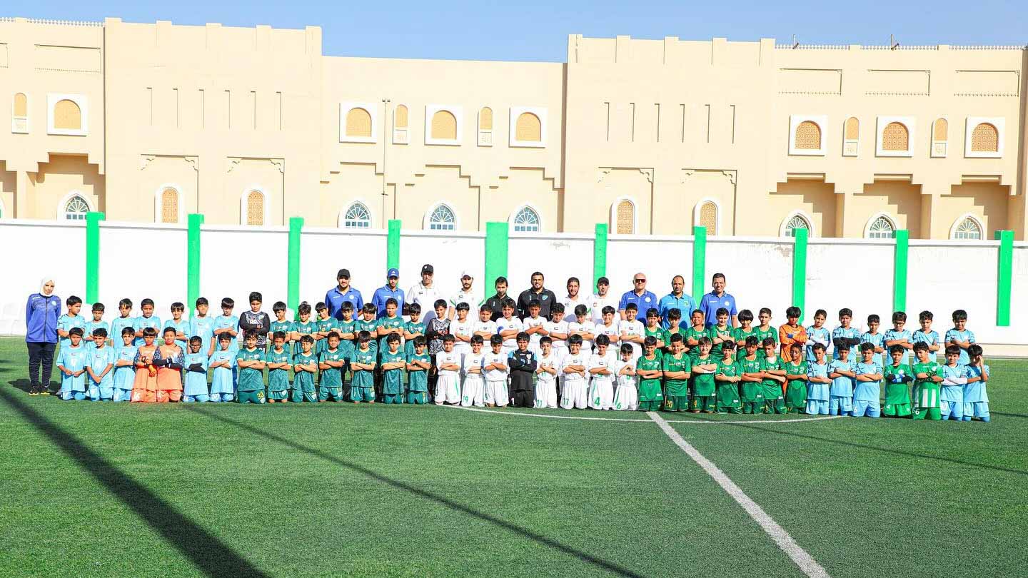 المهرجان الكروي يُشعل التنافس في نادي دبا الحصن لكرة القدم 