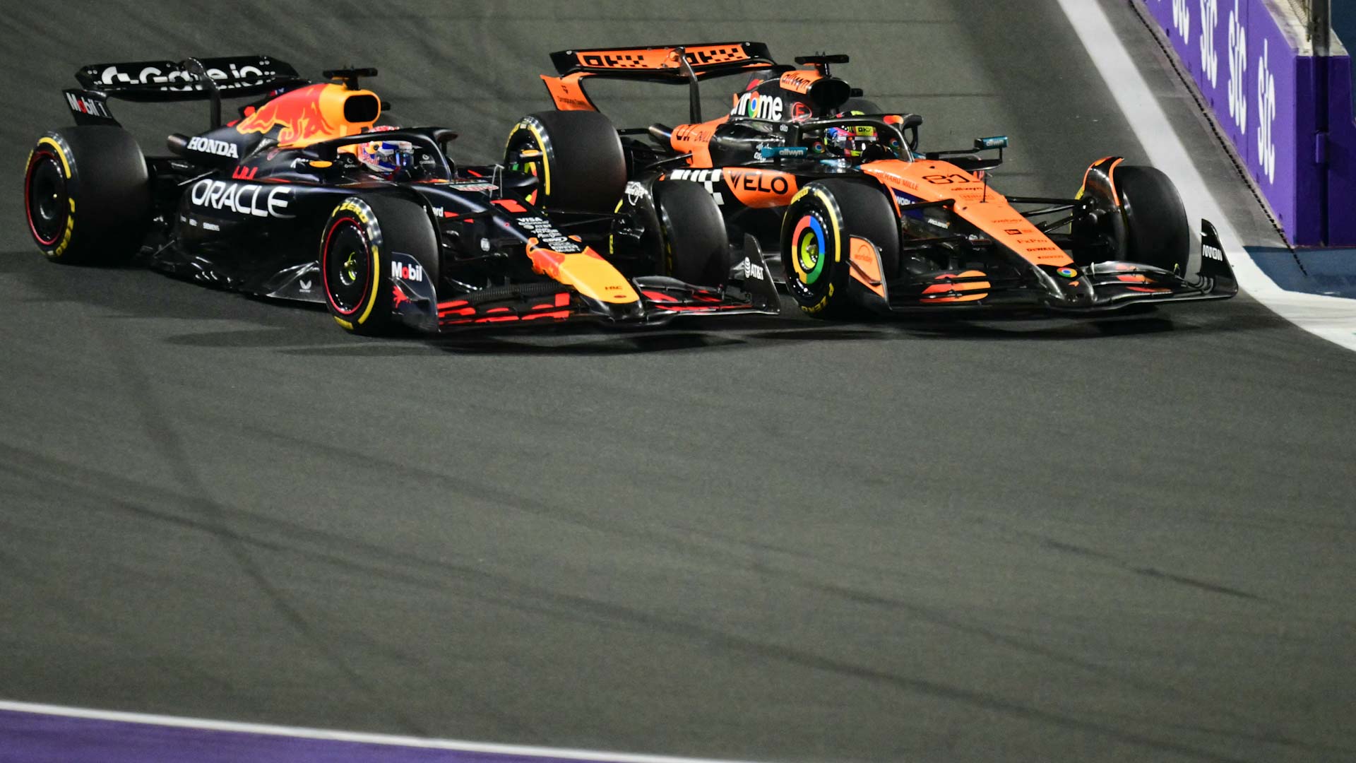 بياستري يتوج بلقب سباق السعودية للفورمولا 1  